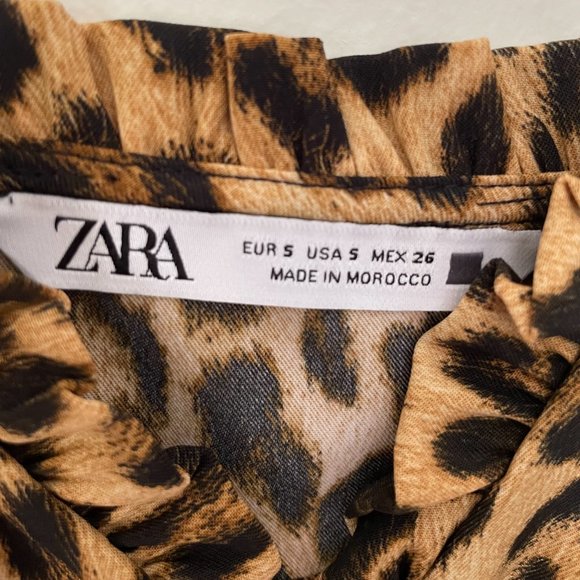 Zara Leopard Print Mini Dress With Button Detail (Sz Small) - Picture 8 of 9